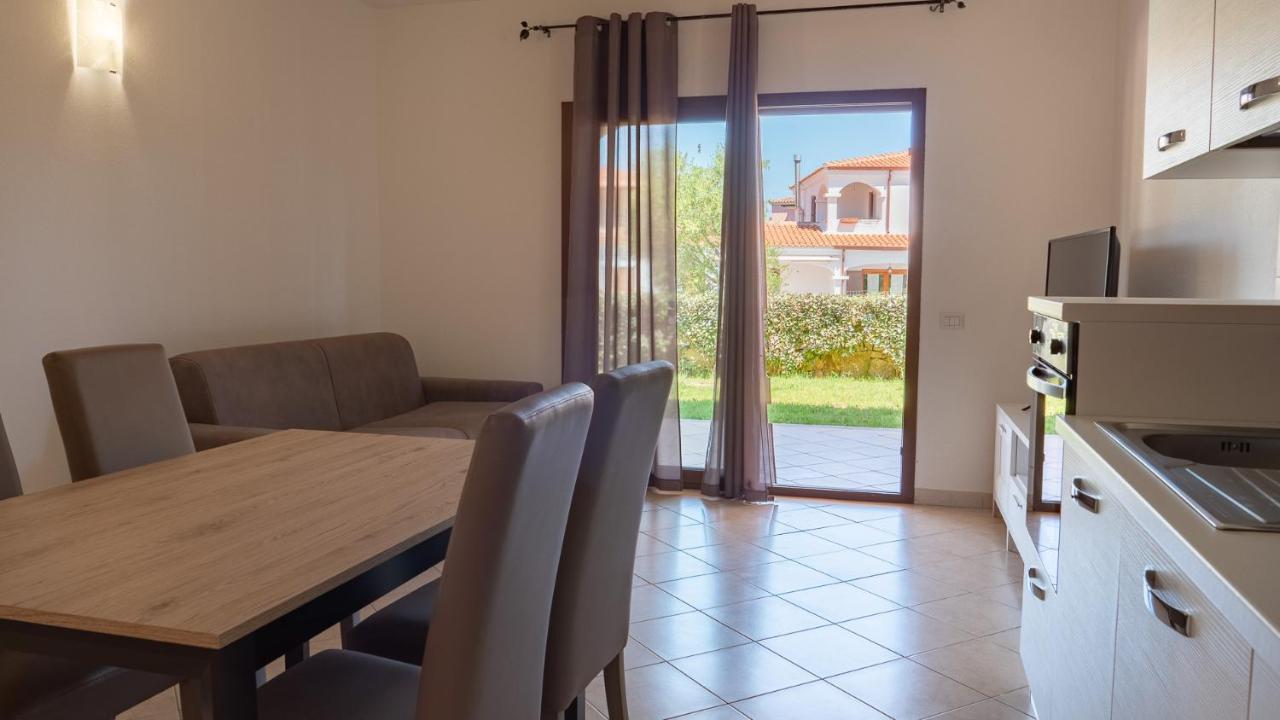 Casa Vacanza La Suaredda San Teodoro  Exterior foto