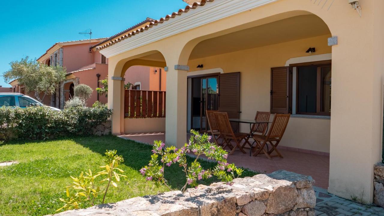 Casa Vacanza La Suaredda San Teodoro  Exterior foto